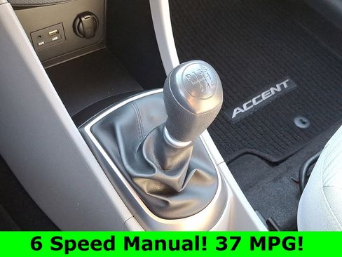 Used 2017 Hyundai Accent SE image 15