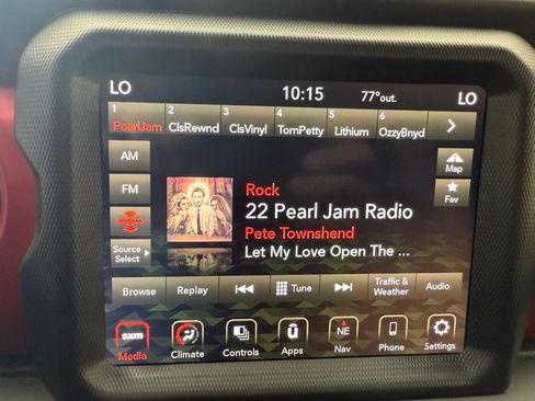 Used 2020 Jeep Gladiator Rubicon AWD/4WD image 22