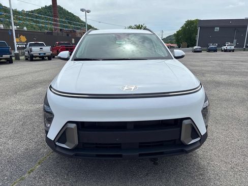 Used 2025 Hyundai Kona SEL AWD/4WD image 8