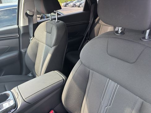 Used 2024 Hyundai Tucson Blue image 10