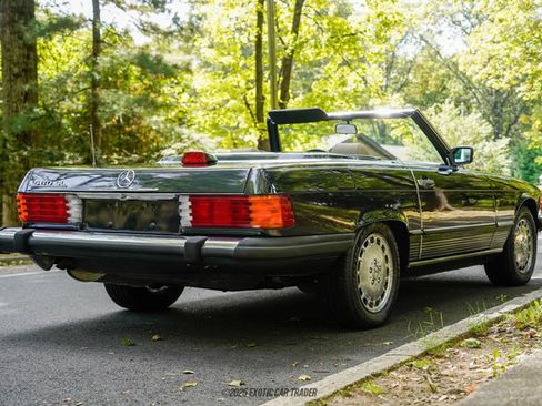 Used 1986 Mercedes-Benz 560 SL image 8