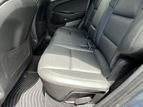 Used 2021 Hyundai Tucson Limited AWD/4WD image 18