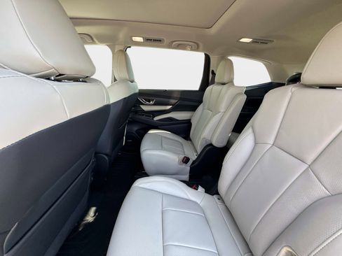 New 2026 Subaru Ascent Limited w/ Popular Package #2 image 15