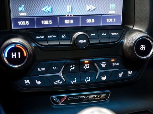 Used 2014 Chevrolet Corvette 2dr Z51 Coupe w/ 3LT Preferred Equipment Group image 24