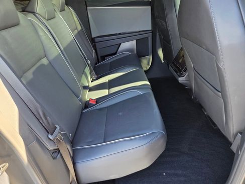 Used 2025 Tesla Cybertruck AWD Crew Cab image 14