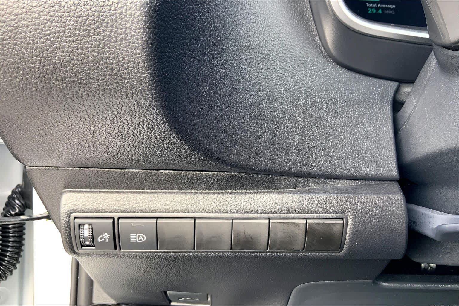 Used 2026 Toyota Corolla XSE FWD image 33