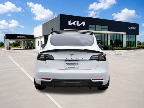 Used 2022 Tesla Model 3 Performance AWD/4WD image 6