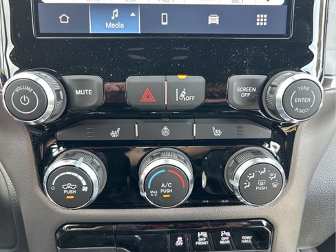 New 2026 RAM 1500 Big Horn AWD/4WD image 28