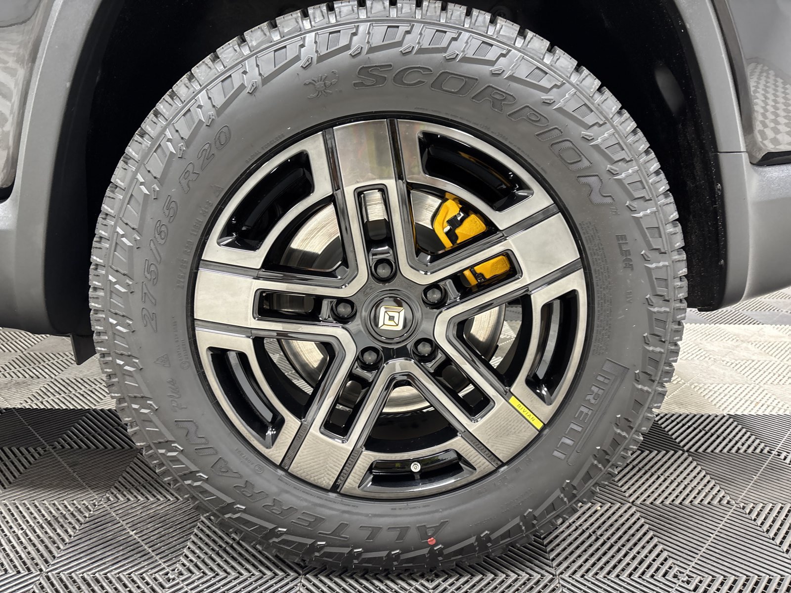 Used 2023 Rivian R1S Adventure Quad AWD/4WD image 10