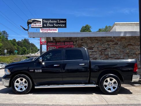 Used 2017 RAM 1500 Lone Star image 3