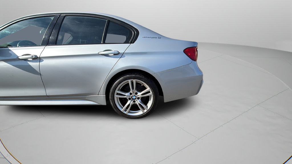 Used 2014 BMW ActiveHybrid 3 RWD image 10