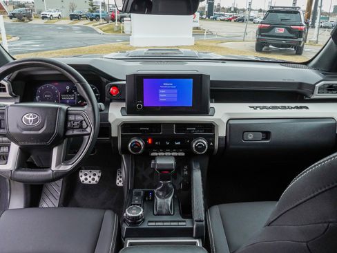 Certified 2024 Toyota Tacoma TRD Sport image 30