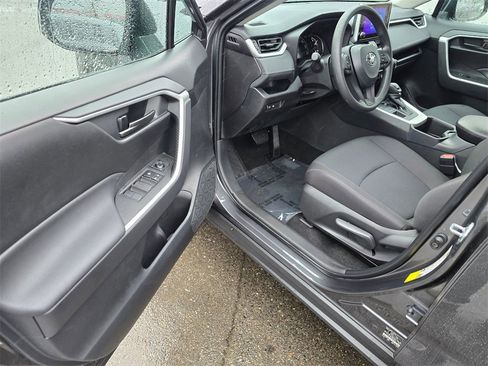 New 2025 Toyota RAV4 LE image 21