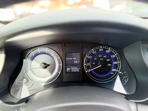 Used 2017 INFINITI QX50 AWD w/ Premium Plus Package image 5