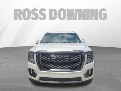 Used 2024 GMC Yukon Denali Ultimate AWD/4WD image 2