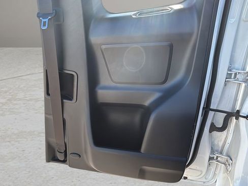 Used 2022 Toyota Tacoma SR image 11