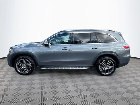 Used 2023 Mercedes-Benz GLS 450 4MATIC image 9