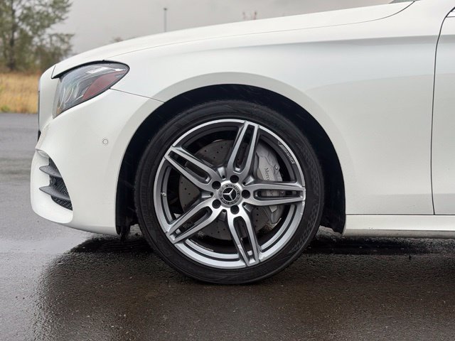 Used 2018 Mercedes-Benz E 300 4MATIC image 41
