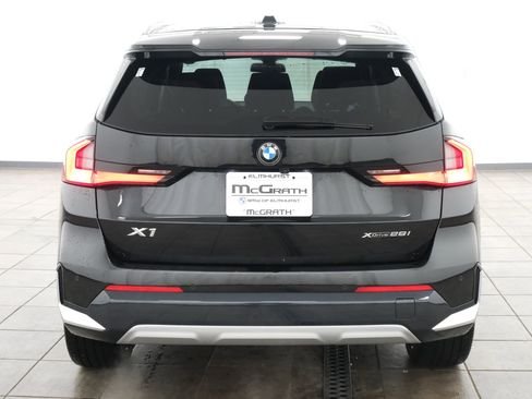 Used 2023 BMW X1 xDrive28i w/ Premium Package AWD/4WD image 4