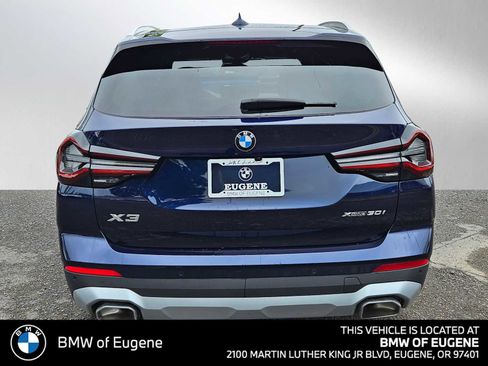 Used 2024 BMW X3 xDrive30i w/ Premium Package AWD/4WD image 4