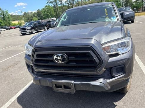 Used 2021 Toyota Tacoma SR AWD/4WD image 2
