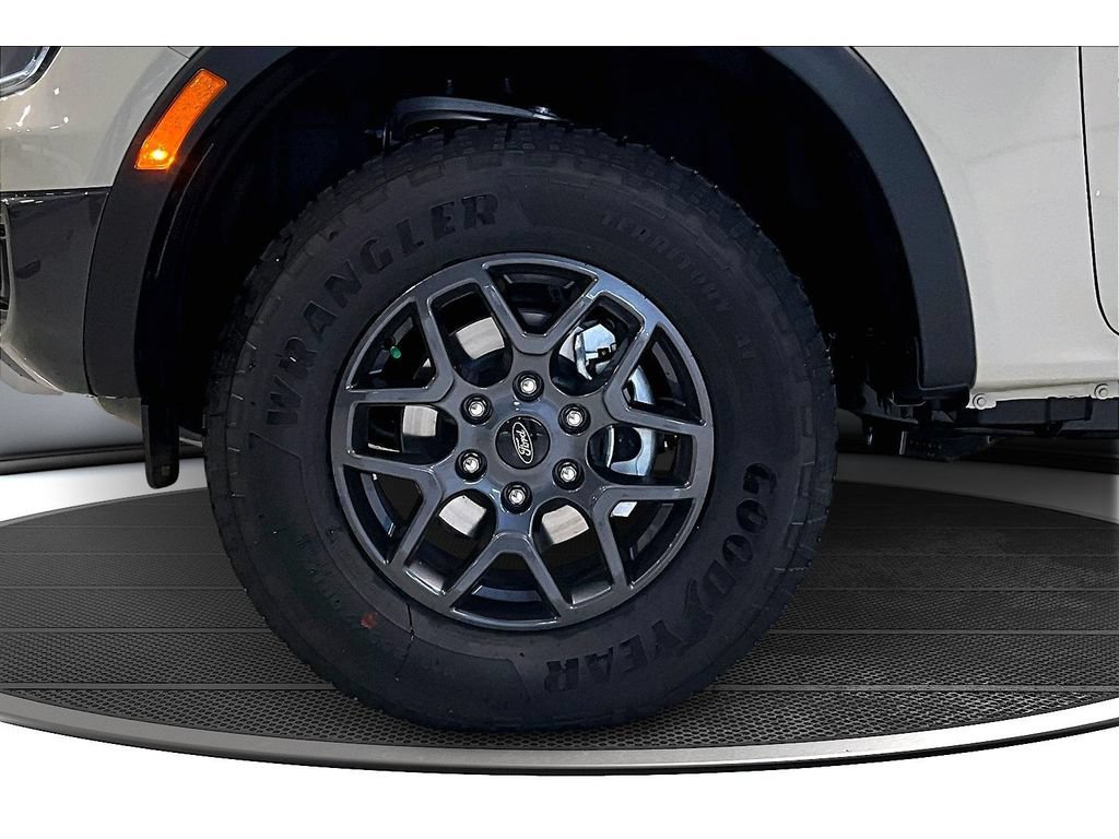New 2026 Ford Ranger XLT w/ Equipment Group 301A High AWD/4WD image 15