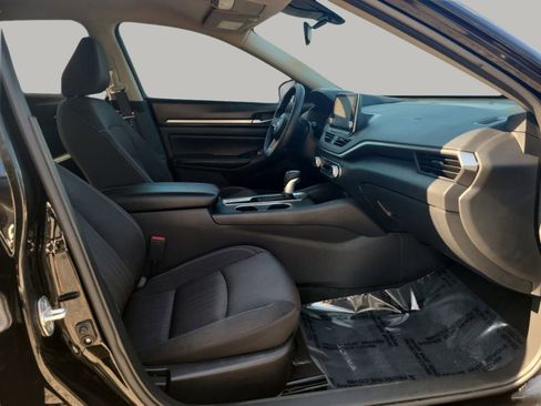 Used 2022 Nissan Altima 2.5 SV image 10