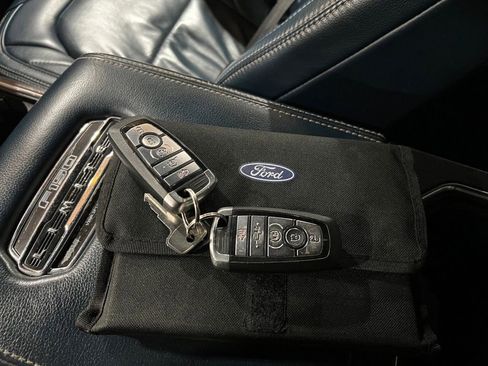 Used 2018 Ford F150 Limited image 45