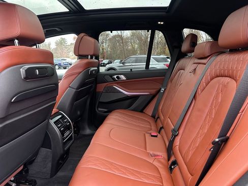 Certified 2025 BMW X5 M60i image 21