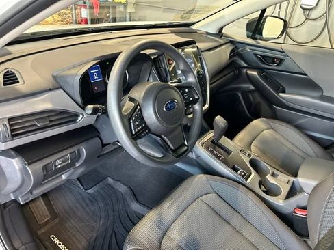 Used 2024 Subaru Crosstrek 2.0i Premium AWD/4WD image 31