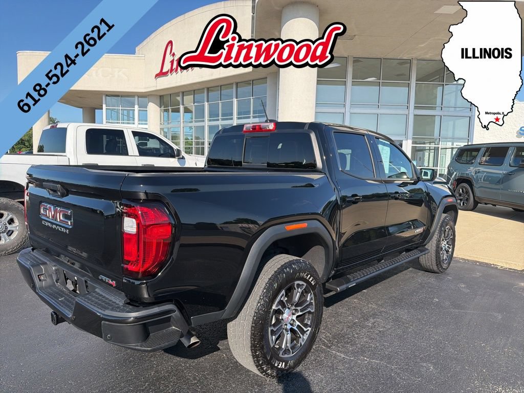 Used 2025 GMC Canyon AT4 AWD/4WD image 4
