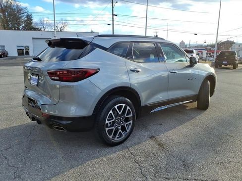 Used 2025 Chevrolet Blazer RS image 4