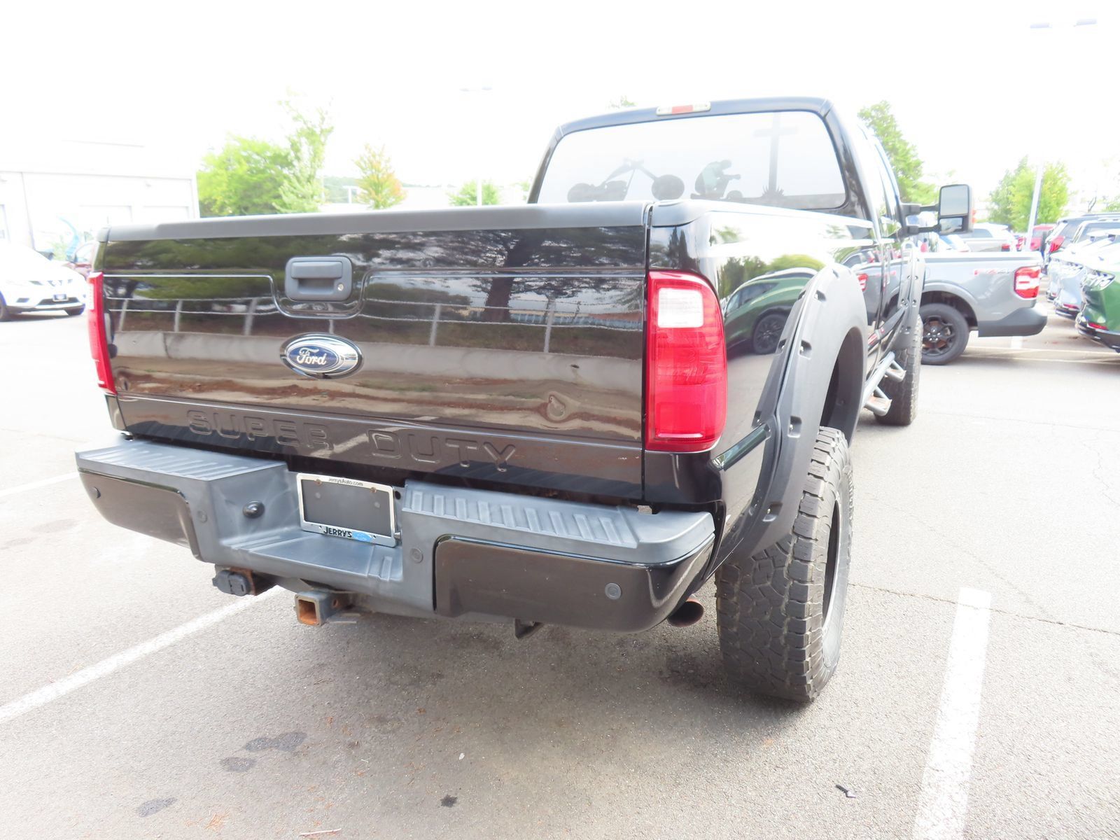 Used 2016 Ford F250 XLT w/ XLT Value Package AWD/4WD image 4