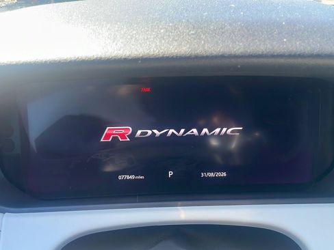 Used 2020 Land Rover Range Rover Velar R-Dynamic S AWD/4WD image 29