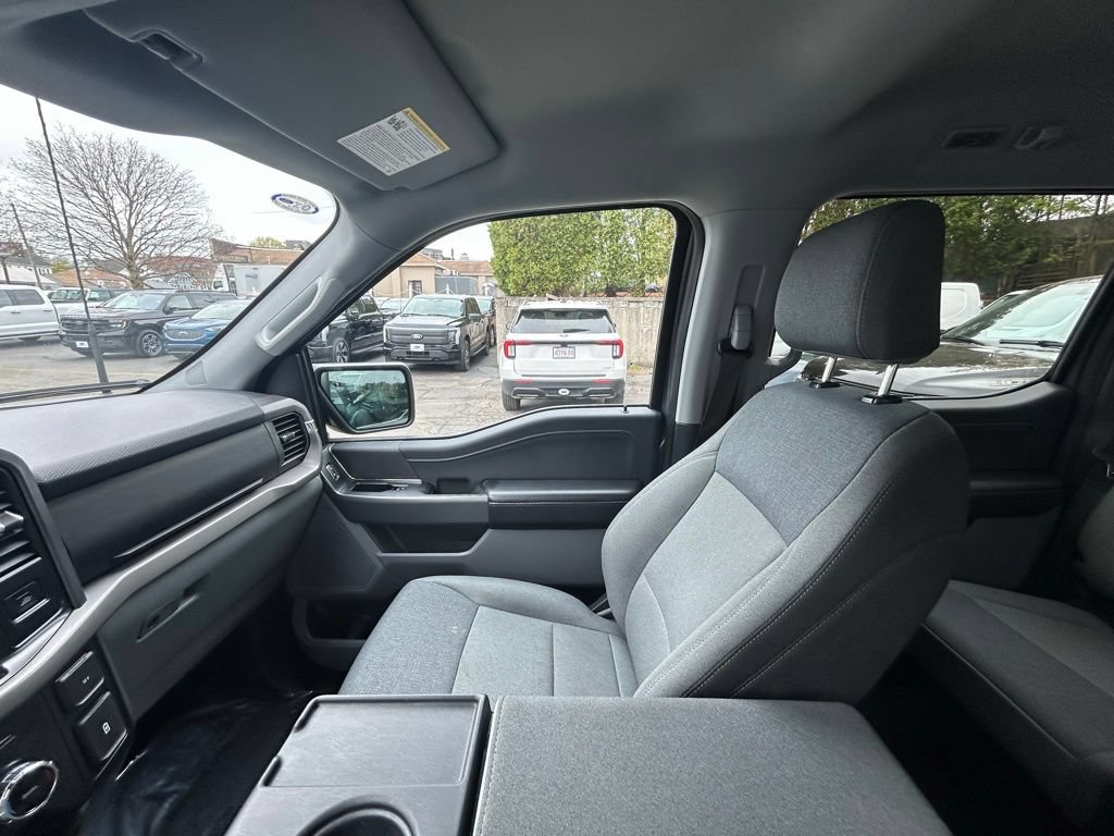 Used 2025 Ford F150 XLT w/ Equipment Group 301A Standard AWD/4WD image 22