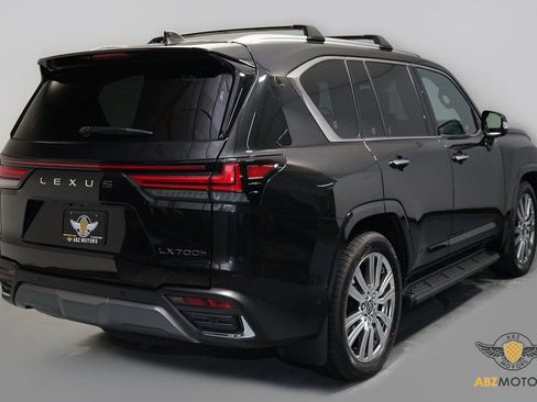 Used 2026 Lexus LX 700h Ultra Luxury image 6