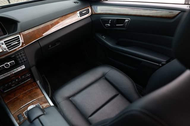 Used 2014 Mercedes-Benz E 350 4MATIC Wagon image 26