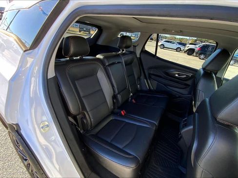 Used 2021 GMC Terrain SLT w/ Infotainment Package II image 20