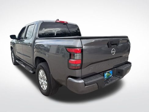 Used 2022 Nissan Frontier SV image 6