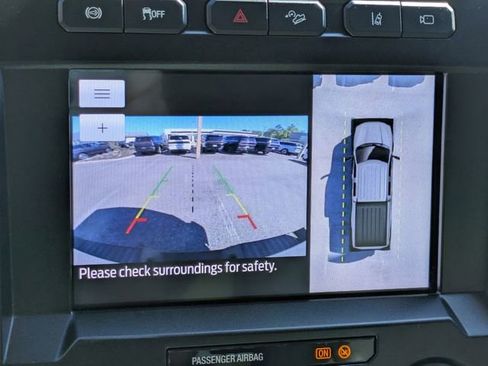 Used 2021 Ford F350 Lariat w/ Chrome Package image 20