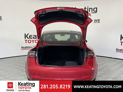 Used 2018 Tesla Model 3 Mid Range RWD image 17