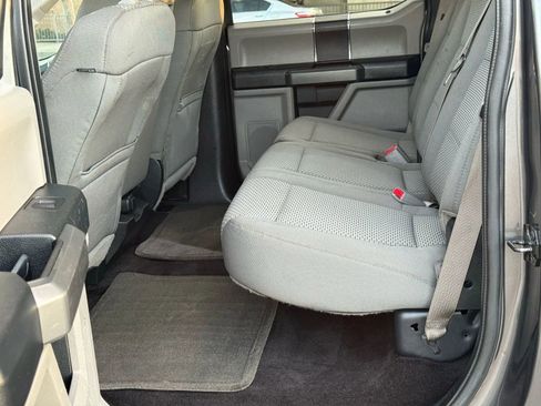 Used 2017 Ford F150 XLT image 15