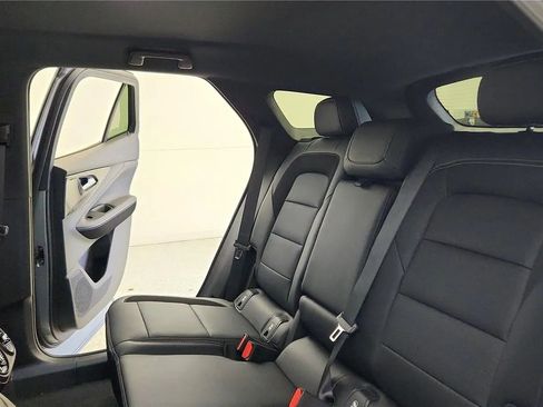 New 2026 Chevrolet Blazer EV LT AWD/4WD image 32