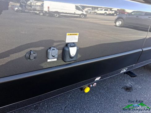 Used 2022 RAM ProMaster 3500 w/ Lane Management Group image 24