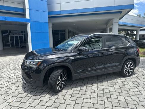 Used 2024 Volkswagen Taos SE FWD image 39