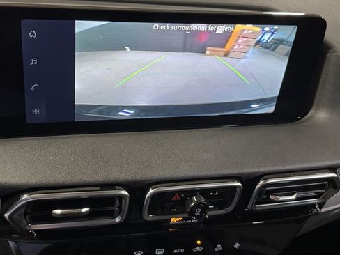 New 2026 Nissan Sentra SV w/ Floor Mat Package FWD image 11