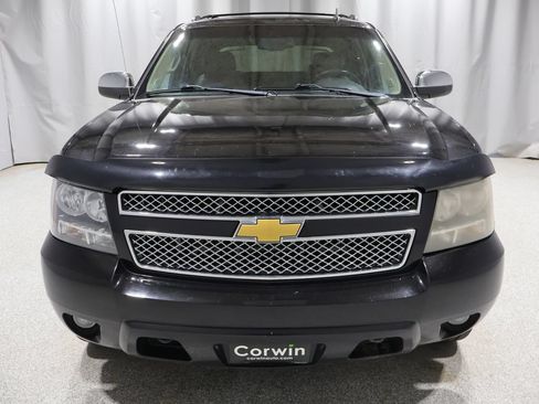 Used 2013 Chevrolet Avalanche LTZ AWD/4WD image 8