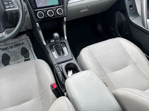 Used 2016 Subaru Forester 2.5i Touring w/ Eyesight & Navigation System image 17