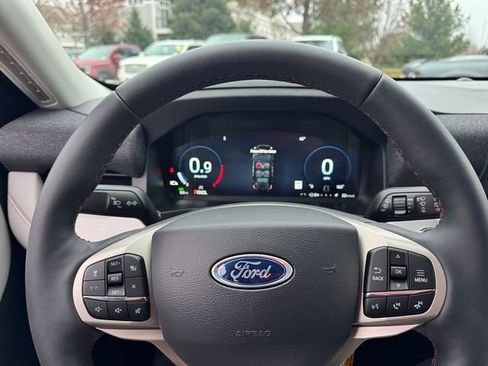 New 2026 Ford Explorer Active w/ Active Comfort Package image 24