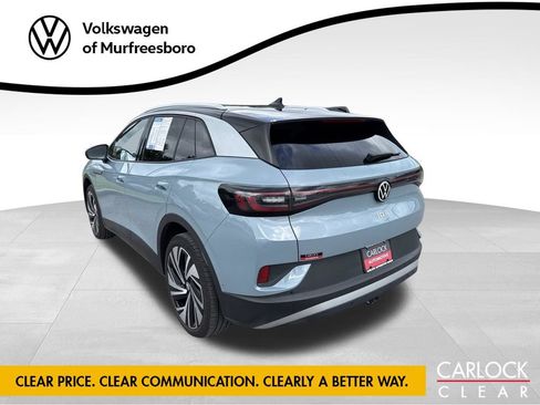 Certified 2025 Volkswagen ID.4 Pro S Plus AWD/4WD image 5